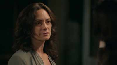 -And why me?
-There are recent articles - A Widow Seduced