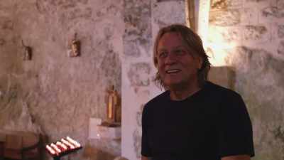 AND WHY THAT'S INTERESTING IS
BECAUSE THE TEMPLARS WERE TRIED - Lost Relics of the Knights Templar