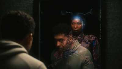 And why would you be
doing that, my dear? - Fantasmas