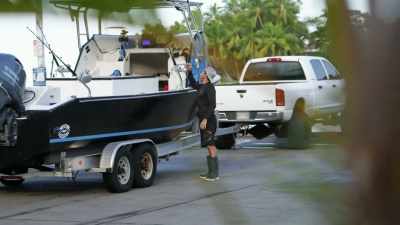  And with josh and casey
 still down on the gulf... - Deadliest Catch: Bloodline