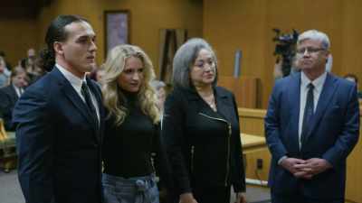 And with nine other
judges in agreement, - Outcry