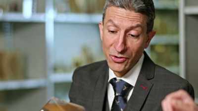 And this would have been very
similar to the pathology - Tutankhamun: Secrets of the Tomb