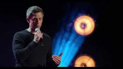 And you would think, based on that,
that at the end of a hard day at work, - Seth Meyers: Lobby Baby