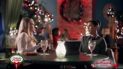 And it wouldn't be a bad
thing if the Brooks Museum - Christmas at Graceland: Home for the Holidays