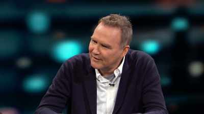 And he wrote, - Norm Macdonald Has a Show