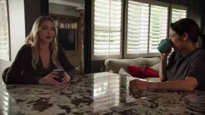 - And yes, delarosa was a hunk.
- Right? - She's Obsessed With My Husband
