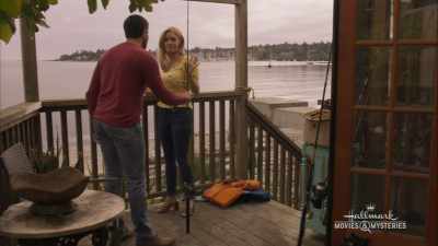 And, yes, you do
have to catch your own dinner. - A Beautiful Place to Die: A Martha's Vineyard Mystery