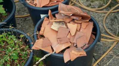 And if you are an archaeologist
and they do do this, - James May and the Dull Men
