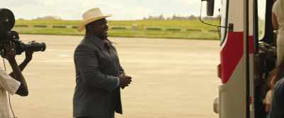 And when you arrive
at your destination, - 7 Days in Entebbe