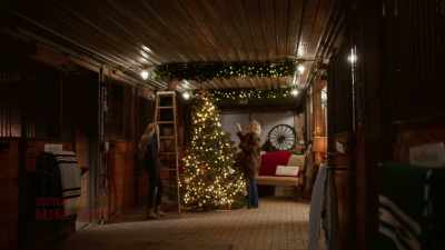 And if you can you pick up
those lights over there - A Bluegrass Christmas