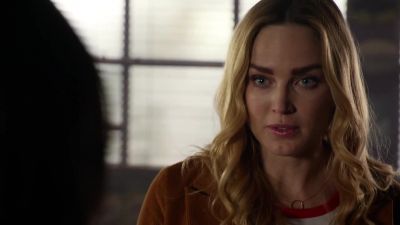 And if you ever need
a shoulder to lean on, - DC's Legends of Tomorrow