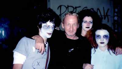 And if you have anything that
puts you on anybody's radar, - Hollywood Dreams & Nightmares: The Robert Englund Story