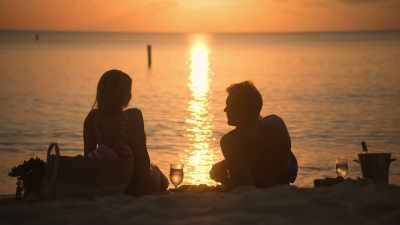 ...and that you still
have my back -- - FBoy Island