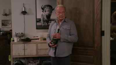 And another young woman
falls under your spell. - Frasier