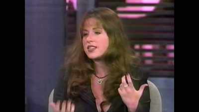 And as young women,
I think that we have the right, - Kid 90