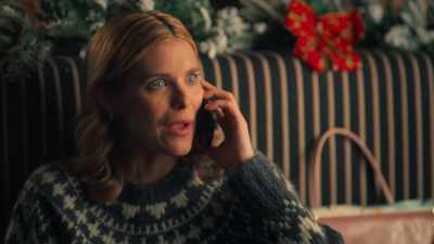 And as your honorary sister, - Designing Christmas with You