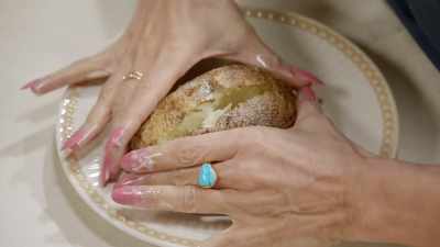 And you're going to put
an incision this way, - At Home with Amy Sedaris