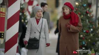 And as you've seen, there are
different possible outcomes. - A Shoe Addict's Christmas