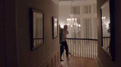 Andrea, open the door! - The Following