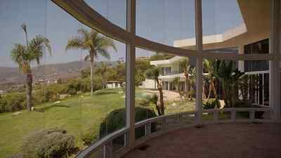 Andrew, I don't have enough
stuff to fill a place this big. - American Crime Story