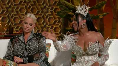 Andy, we're not gonna let
her do these fully loaded, - The Real Housewives of Dubai