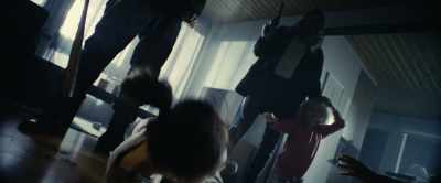 - Anette! Anette, Anette!
- Mommy! - Rendel