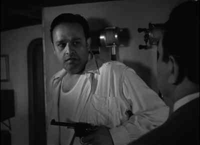 Angel, you go up. - Key Largo