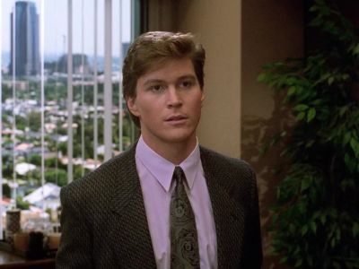 Angus, what are you
doing here? - MacGyver