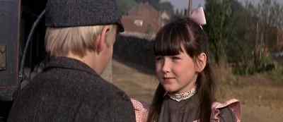 Ann, I have something
very important to tell you. - Half a Sixpence