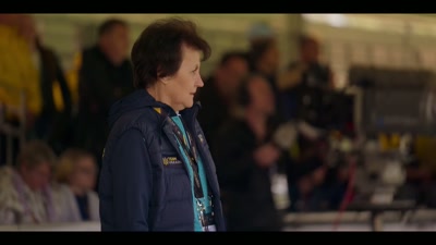 [Anna-Sophia in Ukrainian]
I'm here to represent her voice. - Heart of Invictus