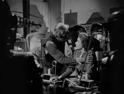Anne, dear,
l'm not going to hurt you. - The Devil Commands