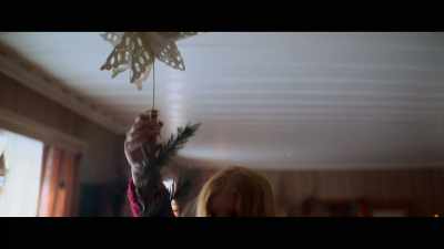 [Anne-Lise singing in Norwegian]
♪ Silent night ♪ - Christmas As Usual