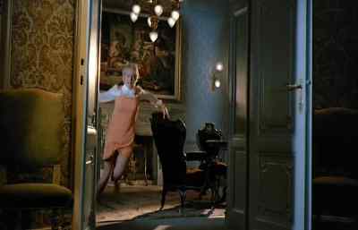 (Anne screams) - Bluebeard