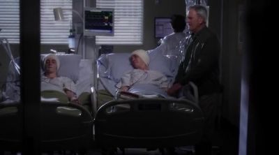 Annie decided to withdraw care? - Grey's Anatomy