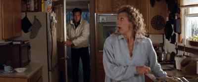 - ANNIE: Hi.
- Hi. - Free Willy