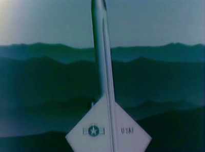 - [Announcer] Headers
at 10 o'clock, look out! - The Gilligan Manifesto