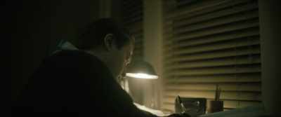 [announcer] His jump shot is good. - Boston Strangler