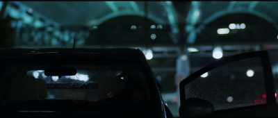 - [Announcer] Next train
arriving at Midtown Station - Dropa