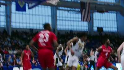 [announcer]
Queen back in the game - Destination NBA: A G League Odyssey