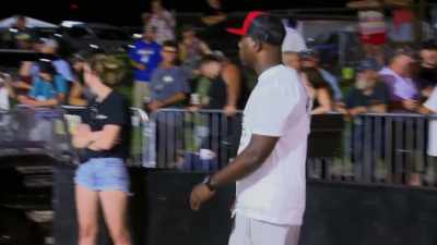 [announcer] Rich Bruder,
unable to get the car fired up. - Street Outlaws No Prep Kings Team Attack