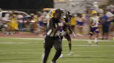 ANNOUNCER:
Samuel throws a route. - Algiers, America