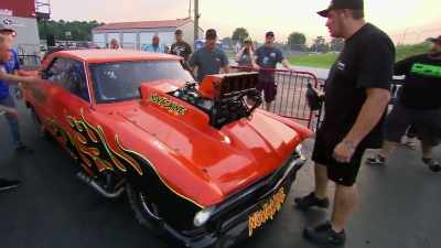 [announcer] Tony McKinney
isn't able to make it. - Street Outlaws No Prep Kings Team Attack