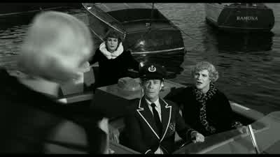 - Another bridesmaid? - Some Like It Hot