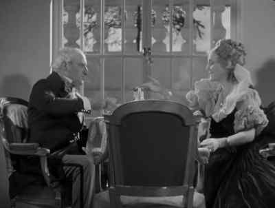 - Another cup?
- Thank you. - Waltzes from Vienna