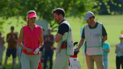 Another great tee
shot from Brooke. - Love on the Right Course