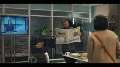 Another man, Peter.
Another man letting me down. - Press