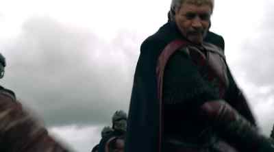 Another monster?
- Zedd's on his way - Legend of the Seeker