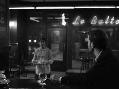- Another one, please.
- Sorry, sir. We have to close now. - Cold War