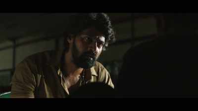 Answer me, Raghava Reddy.
Why don't you say something? - Aravinda Sametha... Veera Raghava