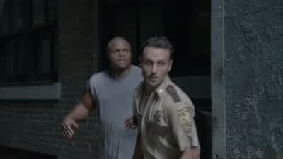 - Answer me. - The Walking Dead